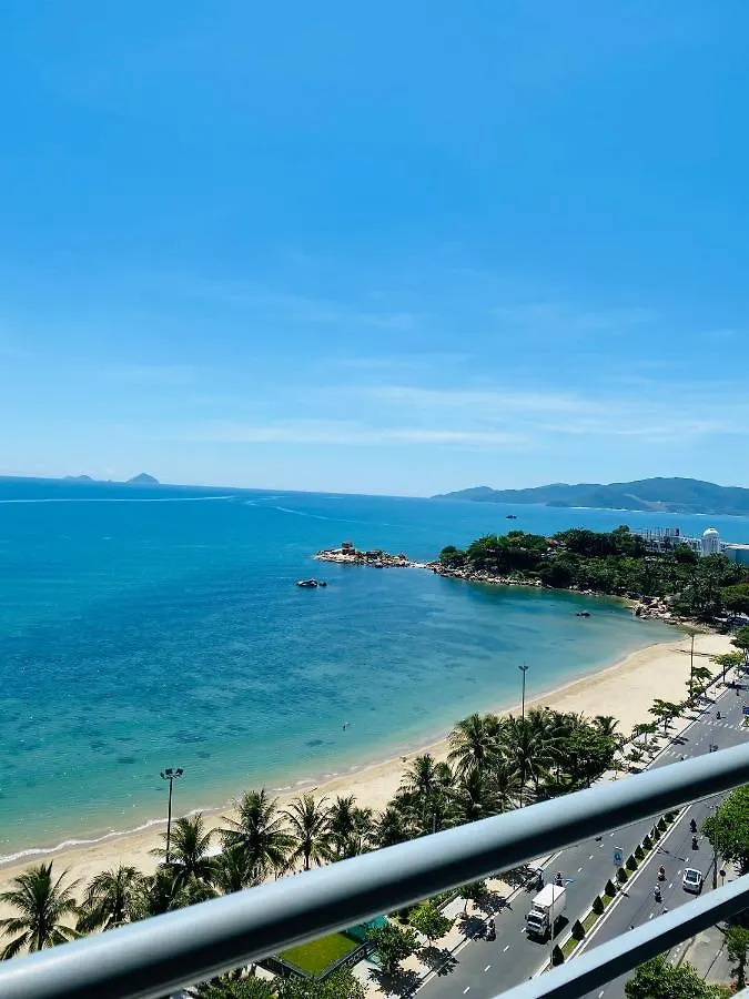 Can Ho Nha Trang - 4 Bedroom Beach & Mountain Apartment
